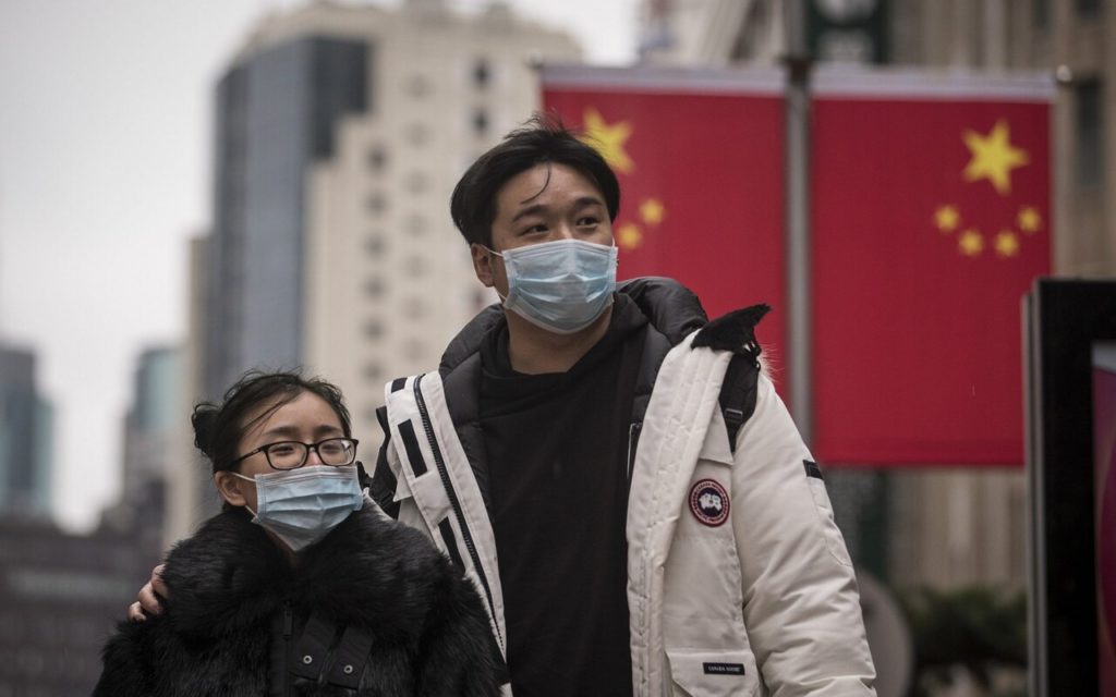 Китайский коронавирус: как заработать или хотя бы не потерять деньги